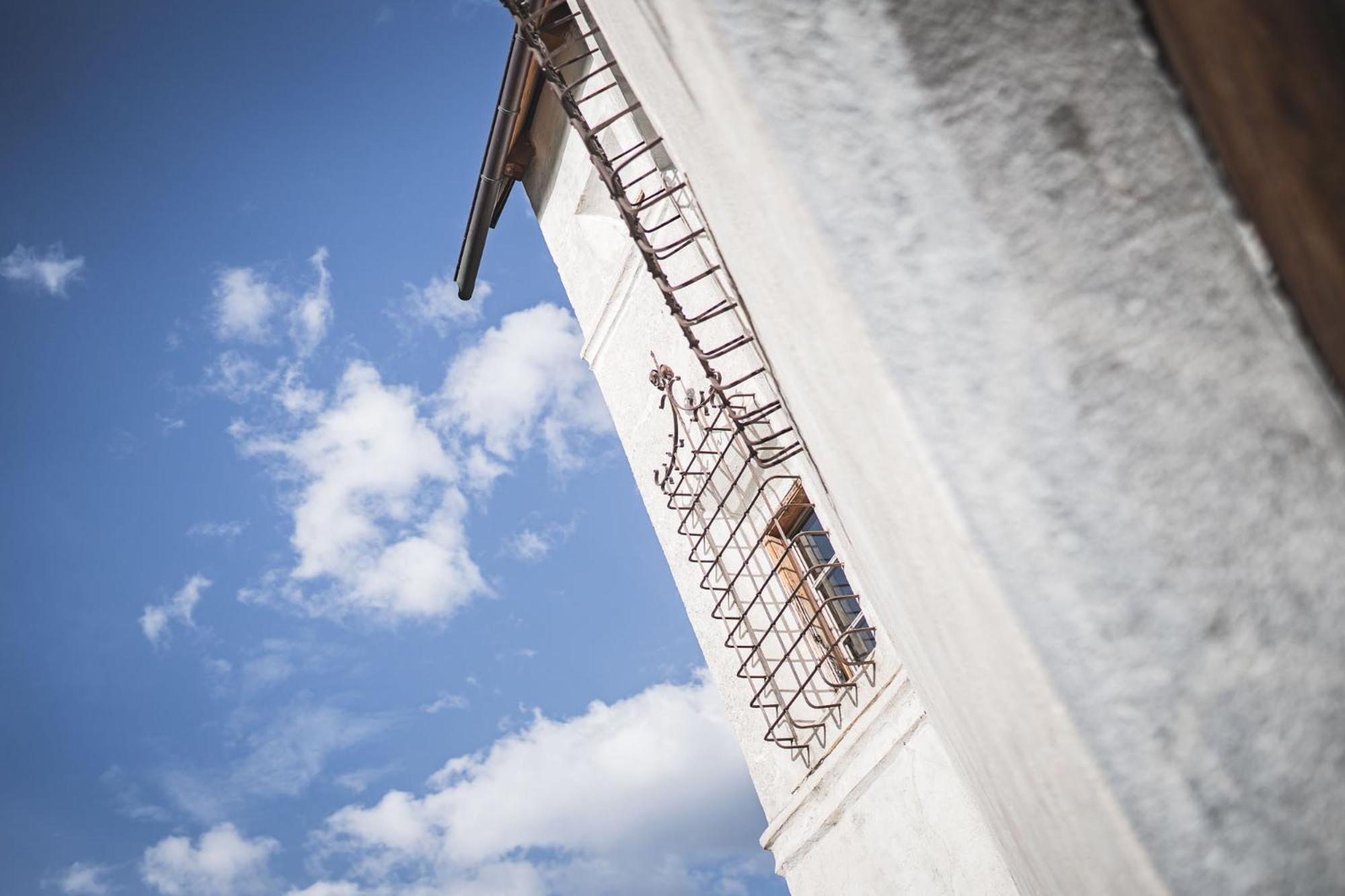 Ansitz Heufler Hotel Rasun di Sopra Exterior photo